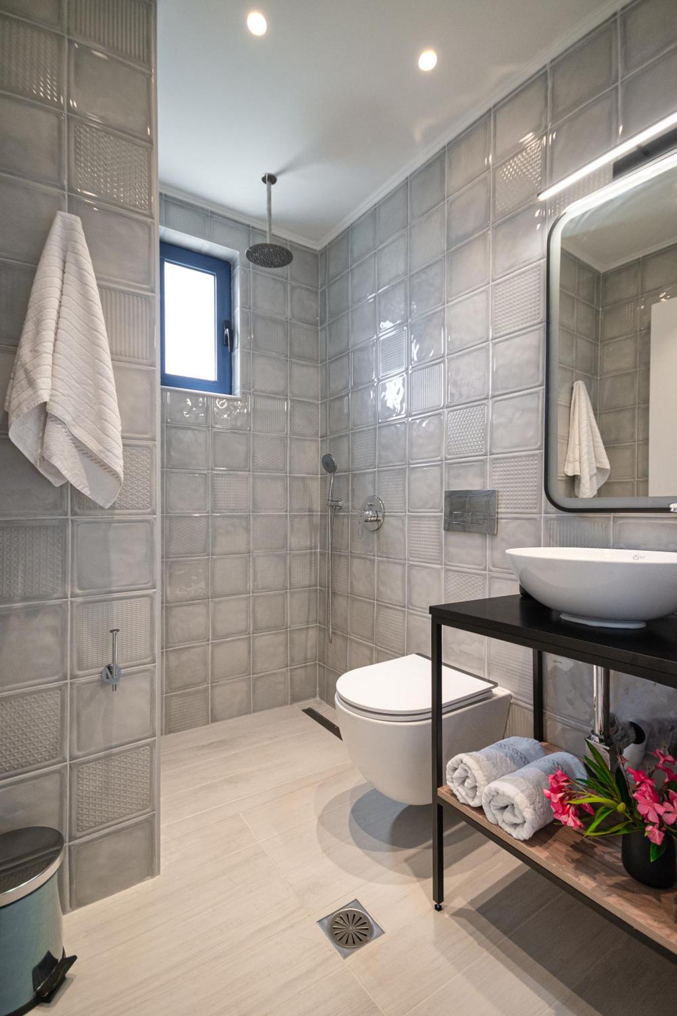 Villa Mariani II - In Lothiarika, Newly Renovated June 2024, Private Pool, Lindos 10 Min, Beach 120M Lardos Zewnętrze zdjęcie